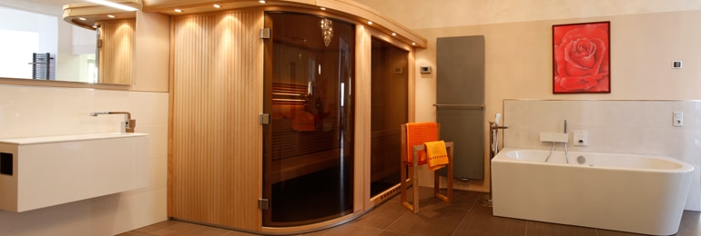 Badgestaltung mit integrierter Sauna